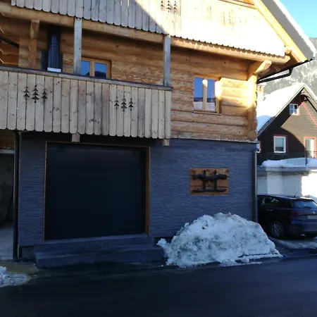 Apartament Les I